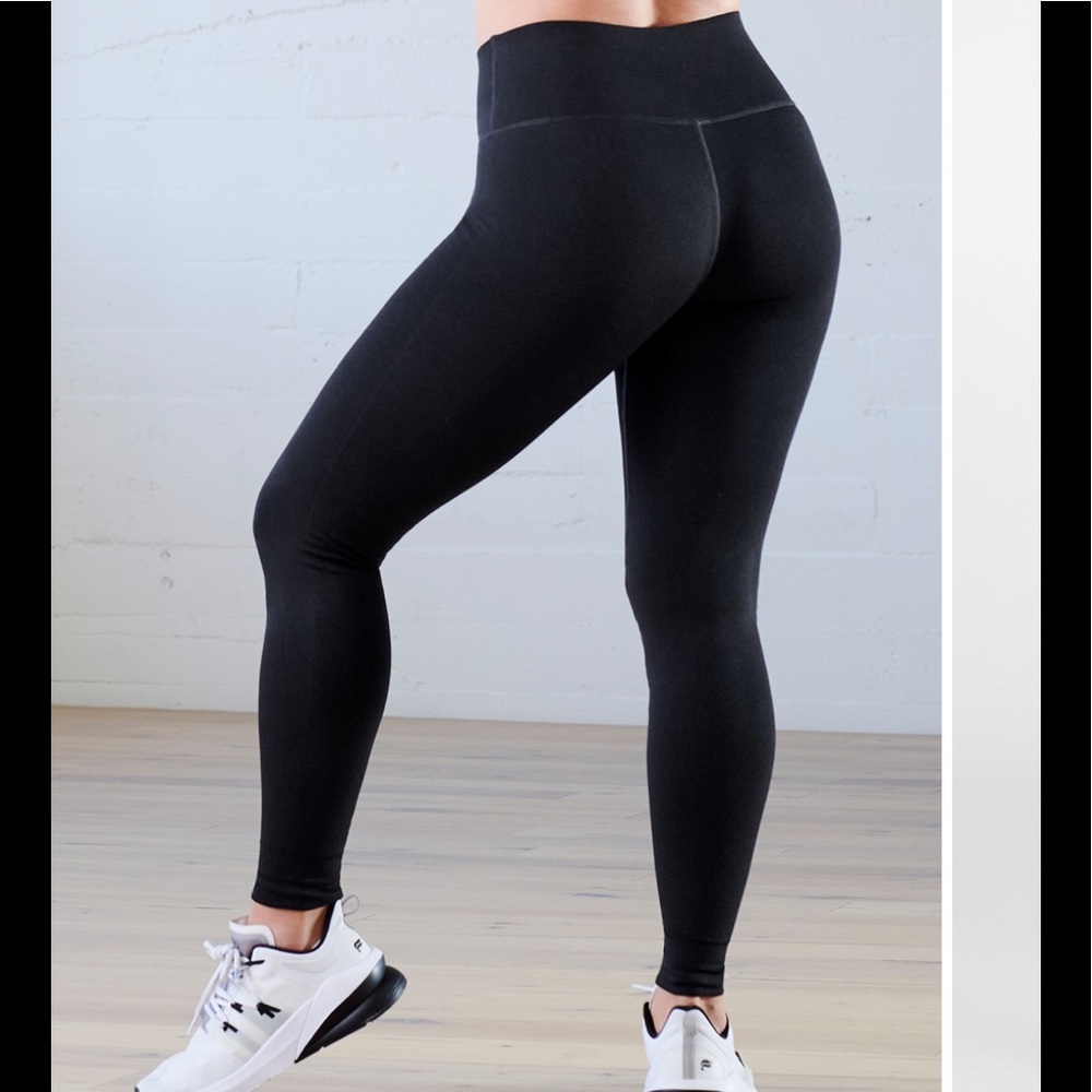 Fabletics HighWaisted SculptKnit Essential Legging